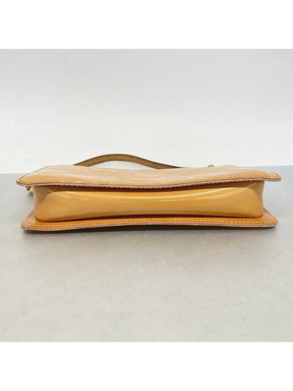 Louis Vuitton Pouch Vernis Lexington Marshmallow Pink